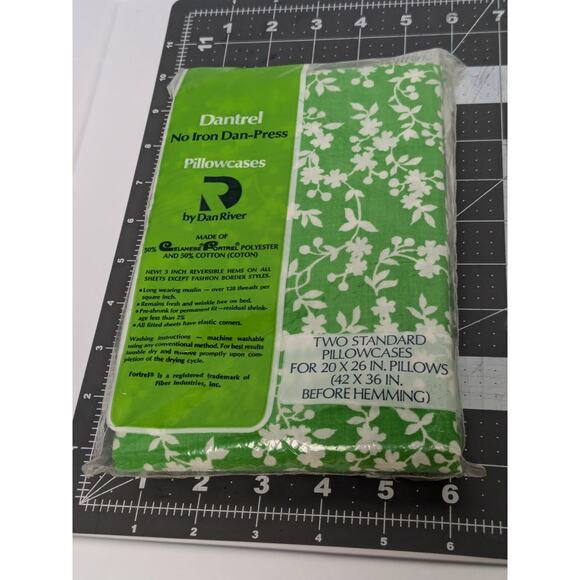 Dantrel Standard Size Vintage No Iron Dan Press Pillowcase Set Green Floral New - Picture 6 of 6